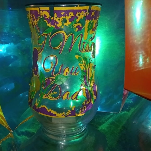 Miss You Dad Vector-ized vinyl vase - Picture 8 of 8